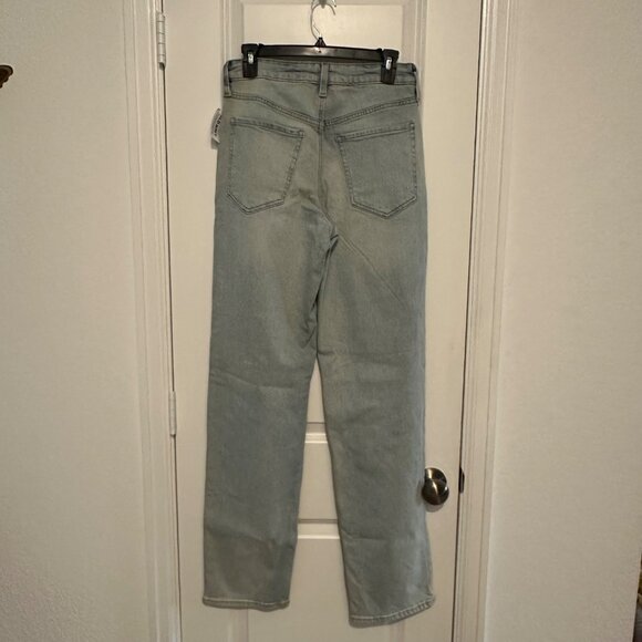 Old Navy Womens High-Rise O.G. Loose Jeans 6 Tall Light Wash Denim - Picture 2 of 7